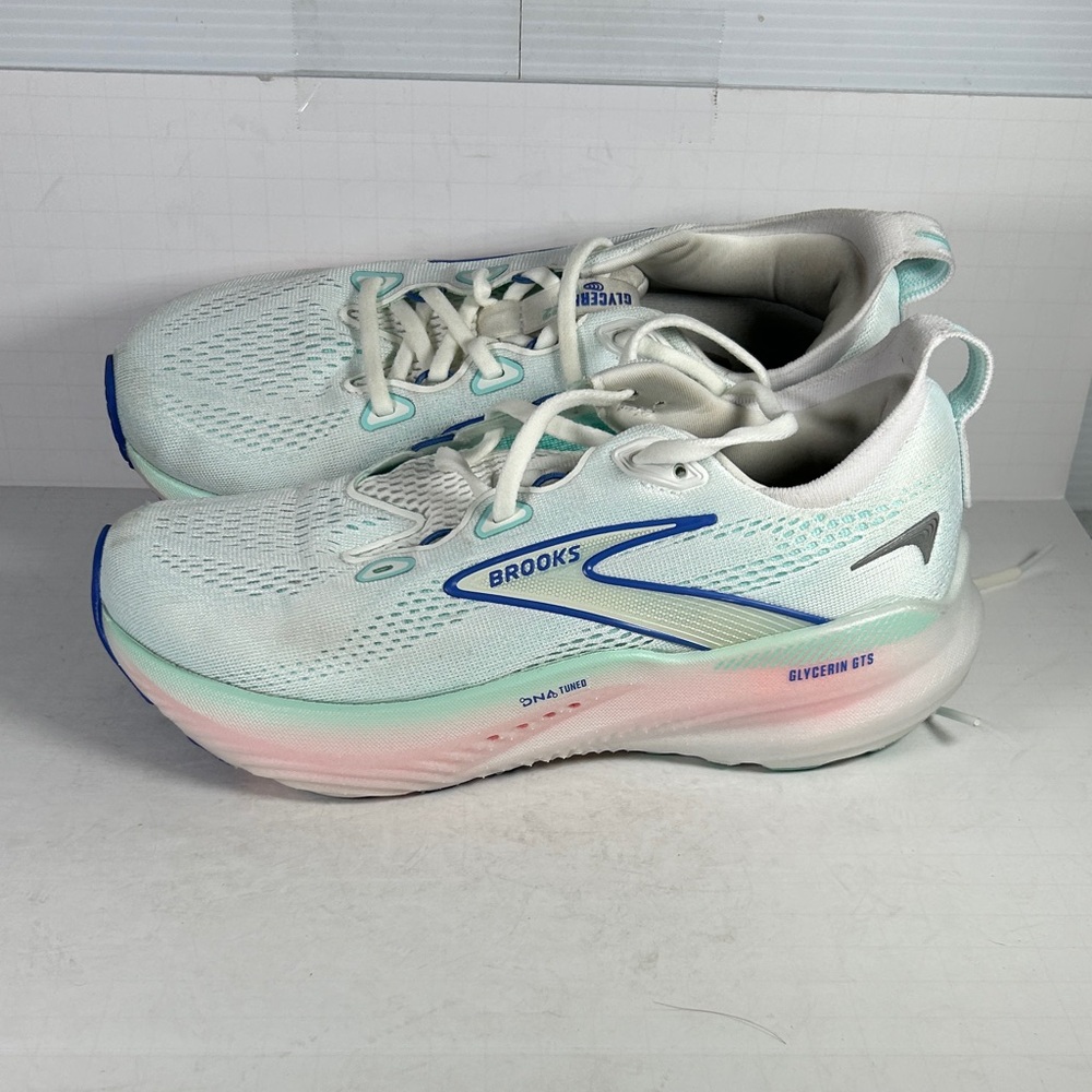 Brooks  Glycerin 22 Women's 7D wide shoe Athletic Shoes - White and Blue B1 - Picture 3 of 9